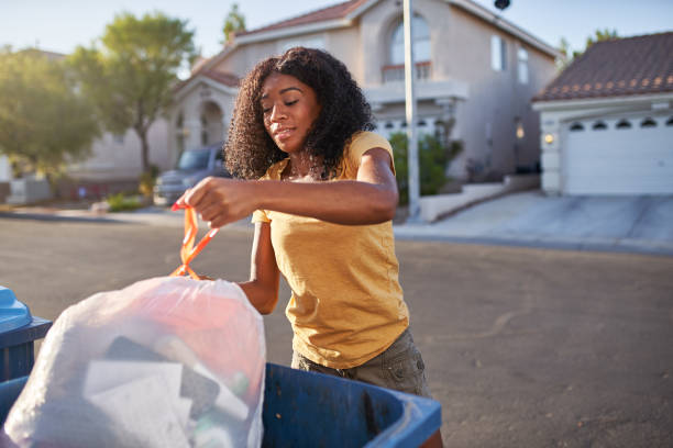Professional Junk Removal in Saks, AL